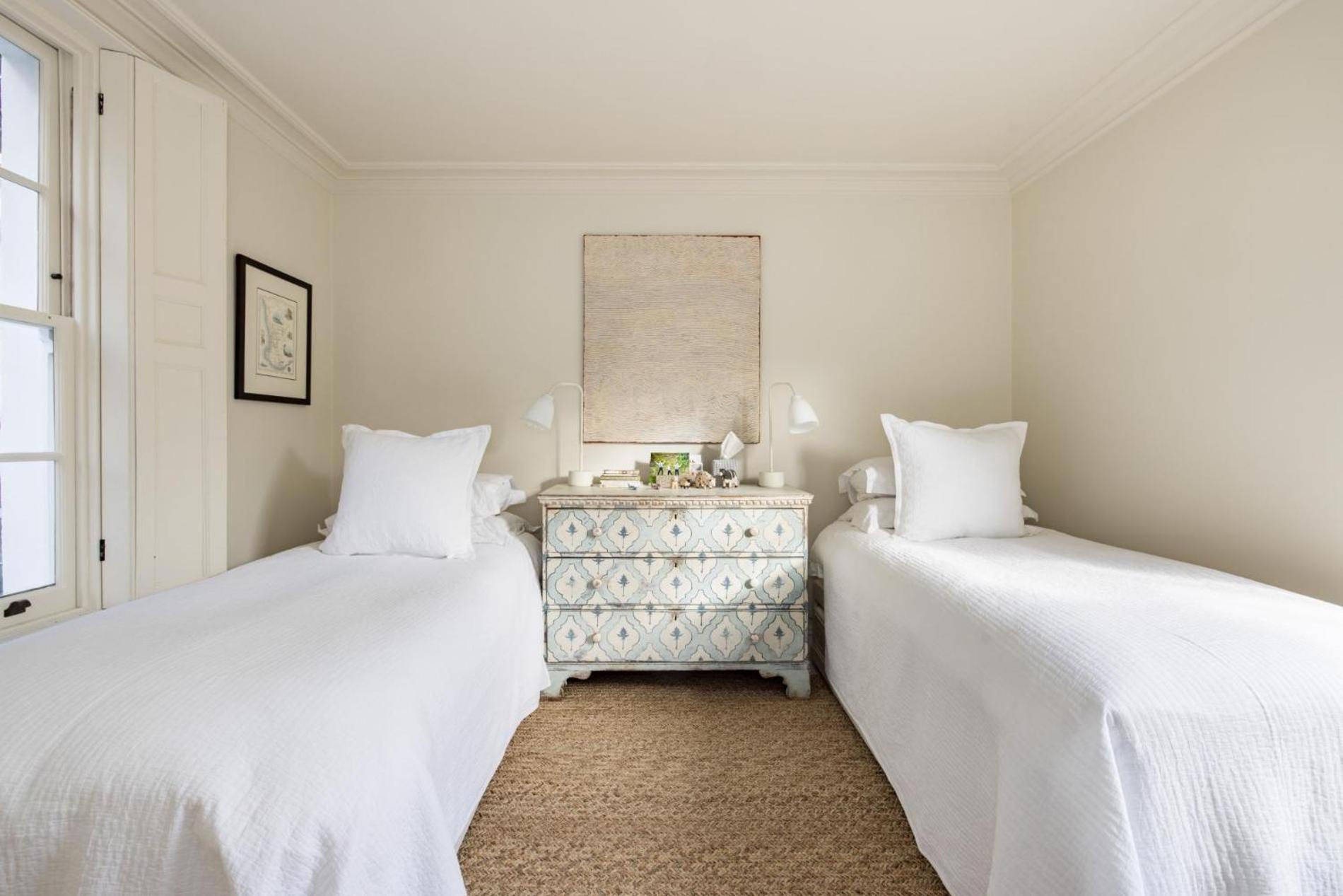 Living - 3 Bedroom In Chelsea