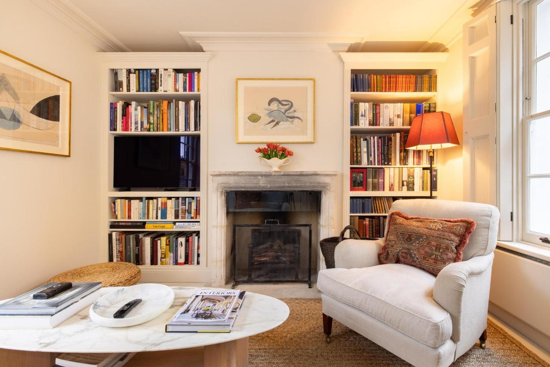 Living - 3 Bedroom In Chelsea *